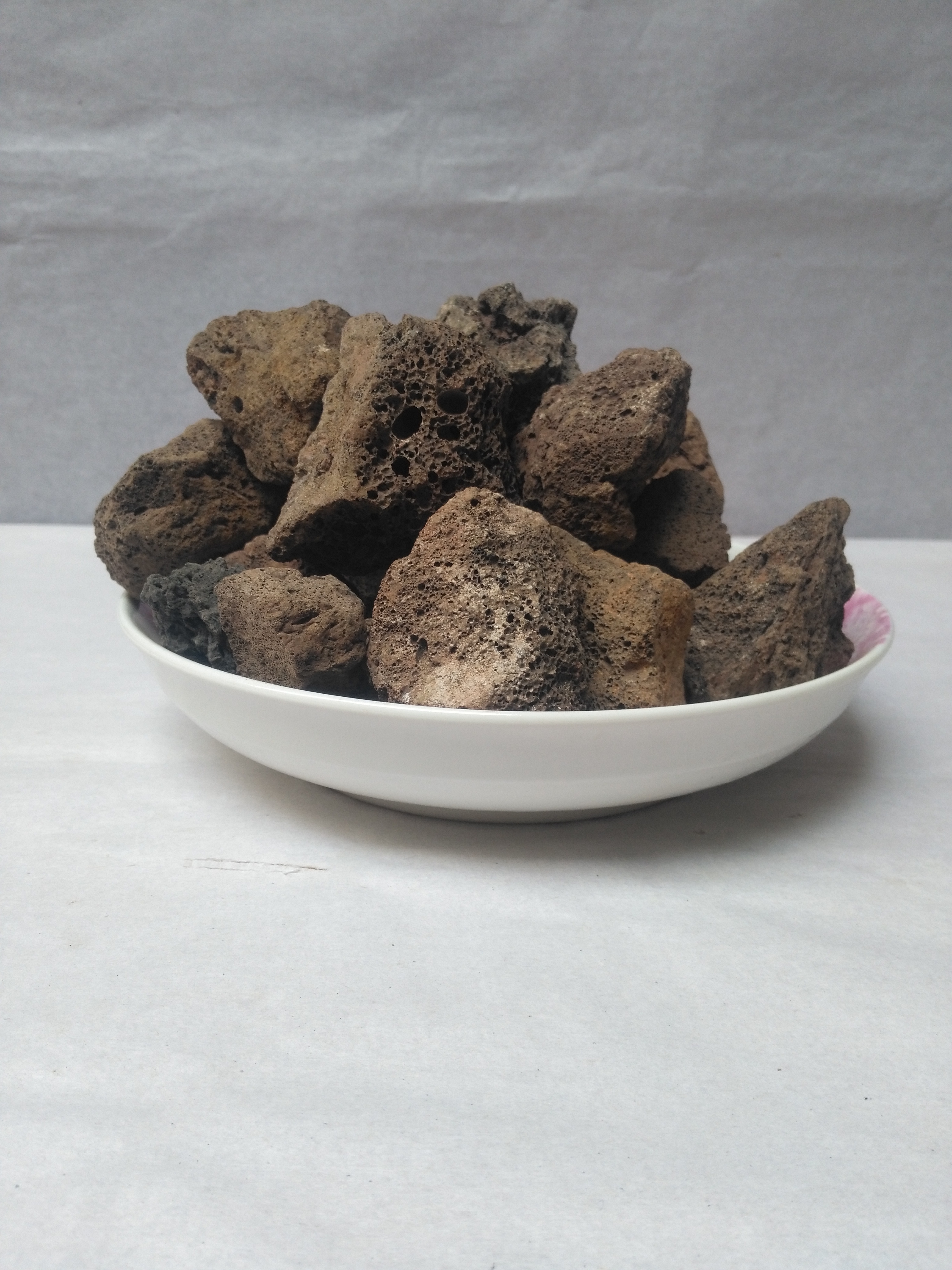 火山巖 河南明陽污水處理 生物除臭火山巖生物濾料 人工濕地火山巖