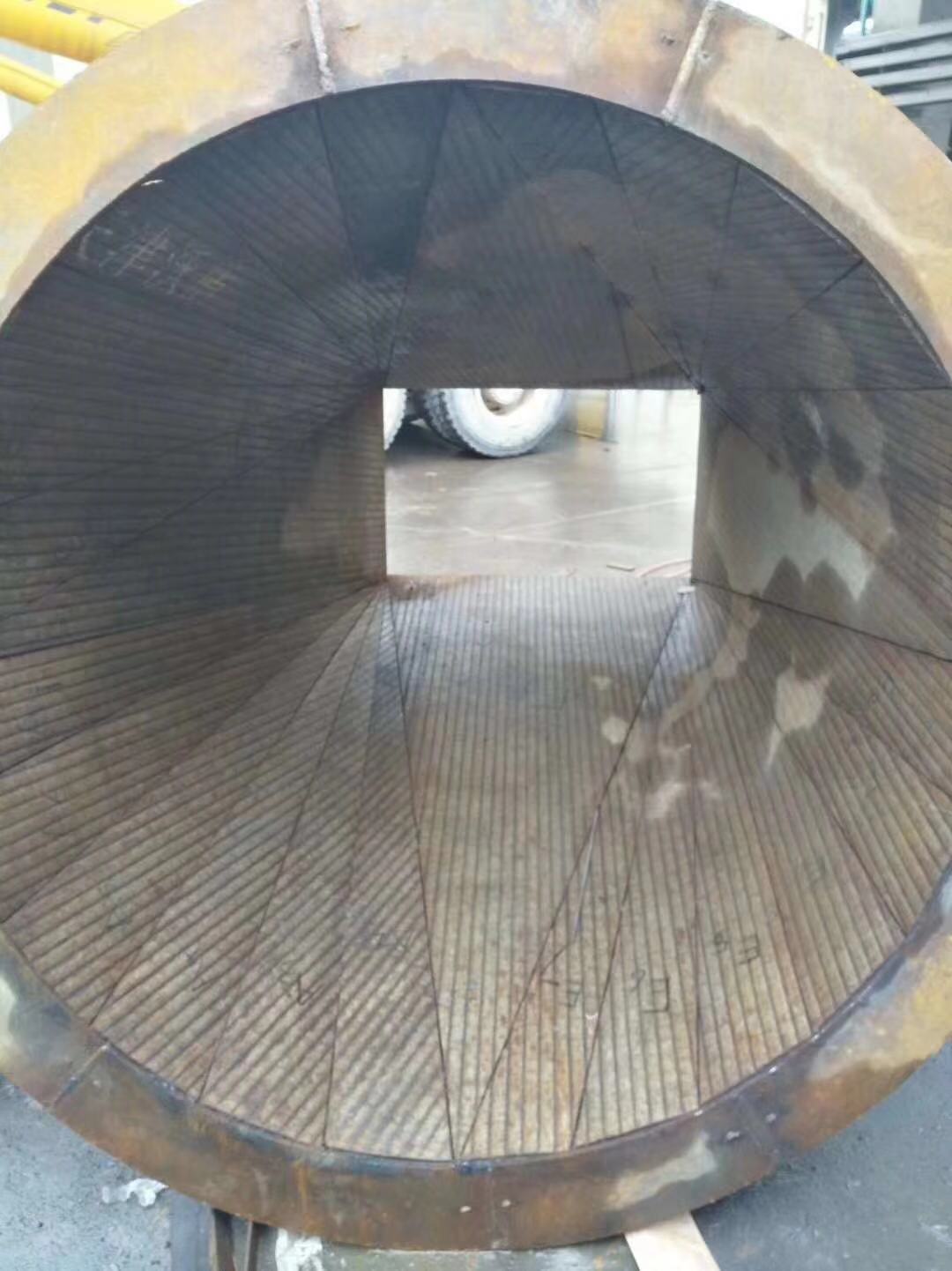 供應(yīng)坤海牌電廠落煤管耐磨襯板規(guī)格8+
