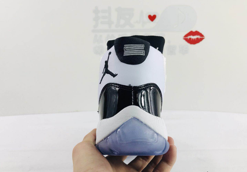 aj11大魔王高幫鞋供應(yīng)商aj11大魔王高幫跑鞋批發(fā)/aj11大魔王高幫跑鞋廠家直銷
