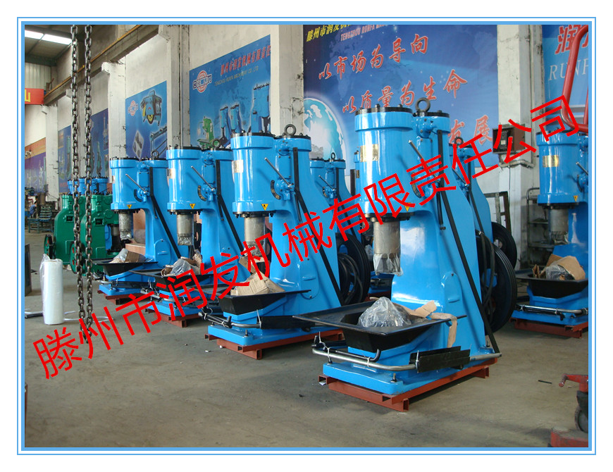 打鐵機器40公斤分體式空氣錘 堅固耐用 鍛打農(nóng)具刀劍鐵藝 可視頻看貨