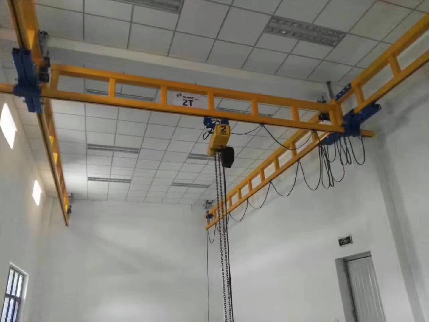 合肥市電動單梁懸掛式起重機廠家報價_安裝價格