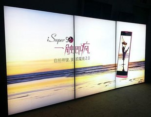 佛山市燈箱燈片設(shè)計(jì)制作，各種類型款式尺寸可供選擇，*惠