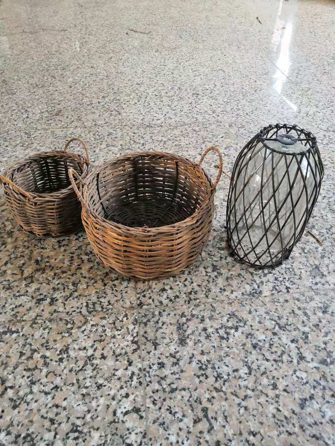 岑溪藤編工藝品廠家直銷/優(yōu)質(zhì)供應(yīng)商/批發(fā)價(jià)格