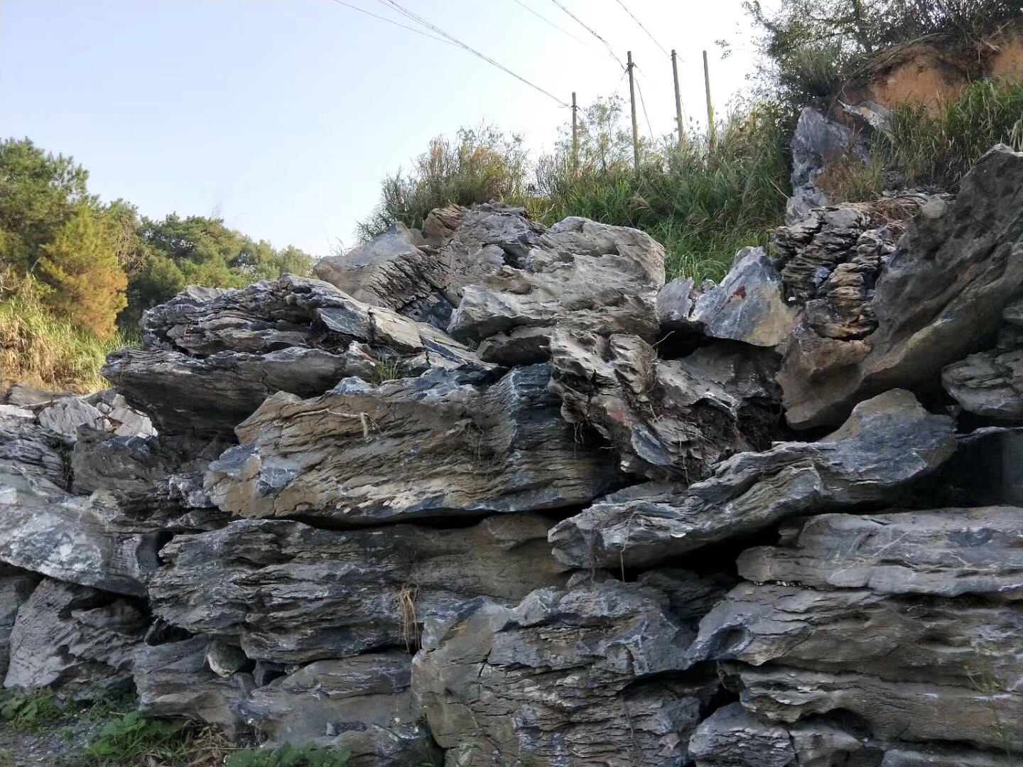 承接各類招牌石和大型景石工程