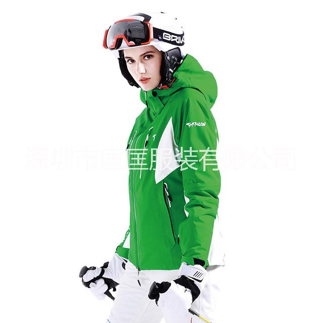 戶外服裝加工時尚女防風(fēng)滑雪服專業(yè)防水透氣透濕保暖外套生產(chǎn)定制