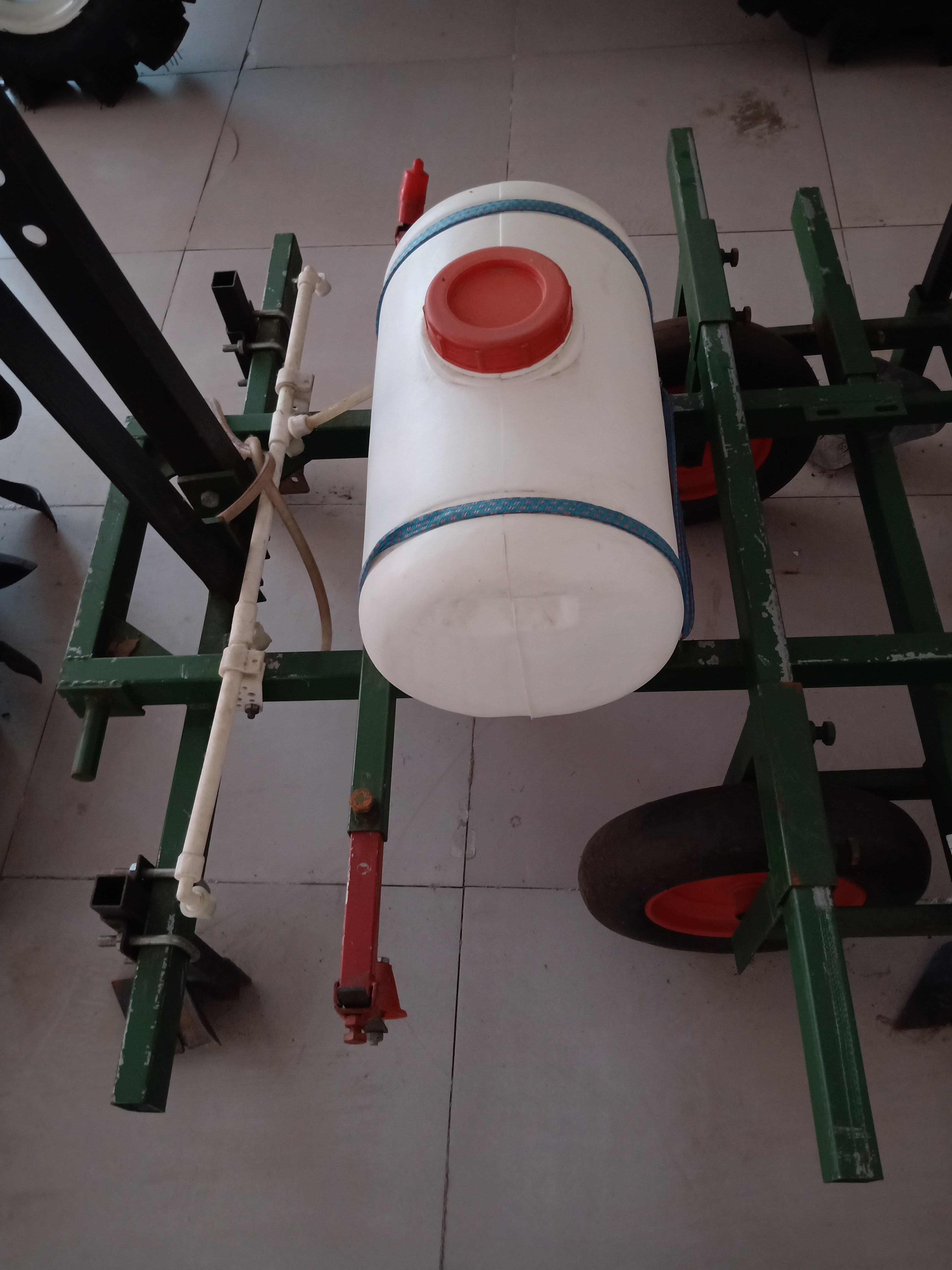 打藥覆膜機價格