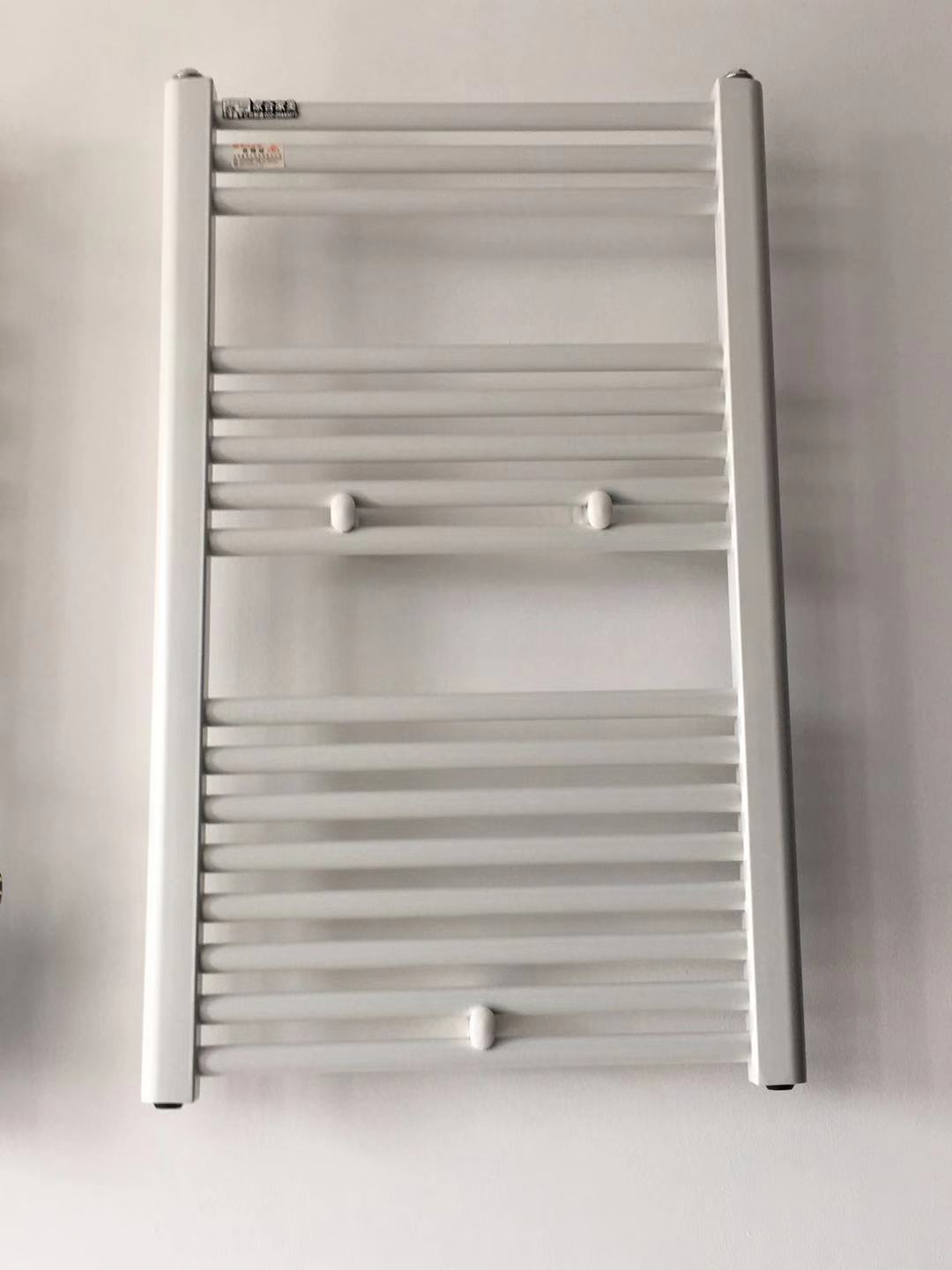 鄭州特價(jià)暖氣片 暖氣片特價(jià) 采暖暖氣片