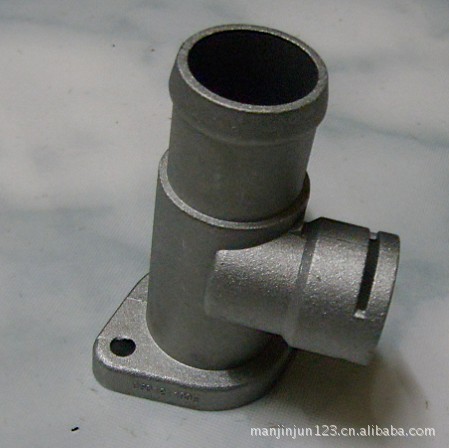 發(fā)動機進出水通的用途