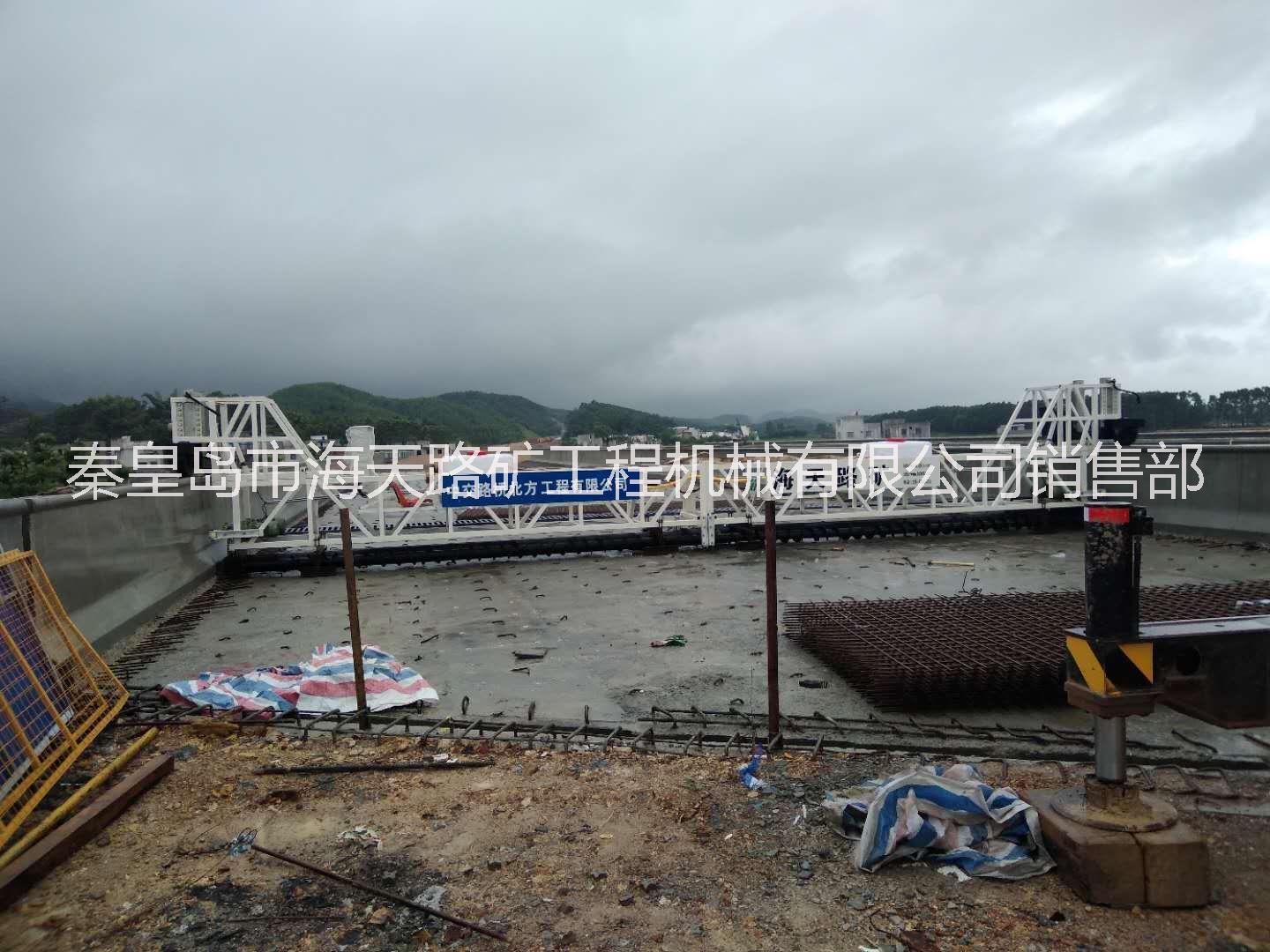 路面攤鋪機(jī) 瀝青攤鋪機(jī)-混凝土攤鋪機(jī)報(bào)價(jià)