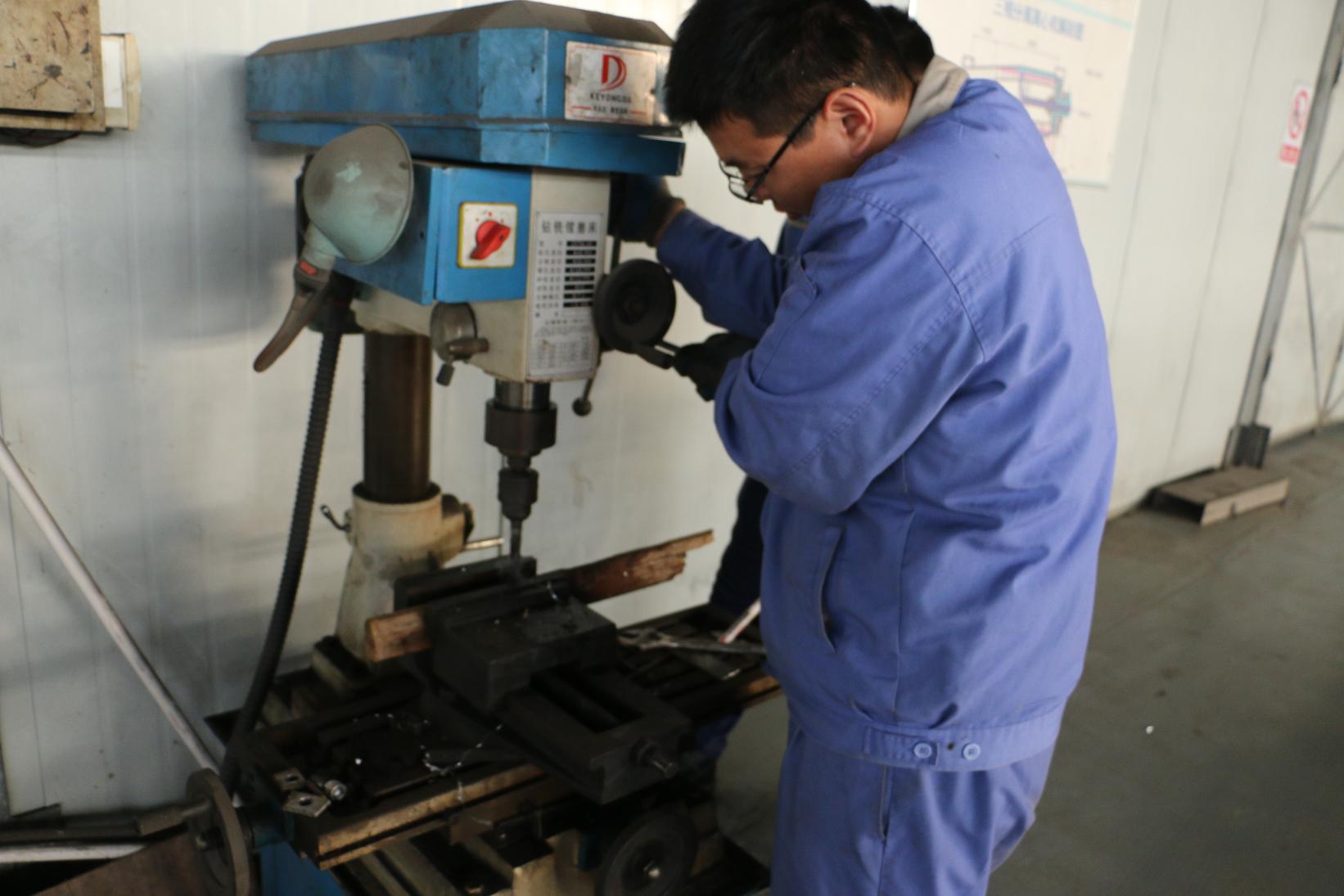 黑龍江離心機維修公司