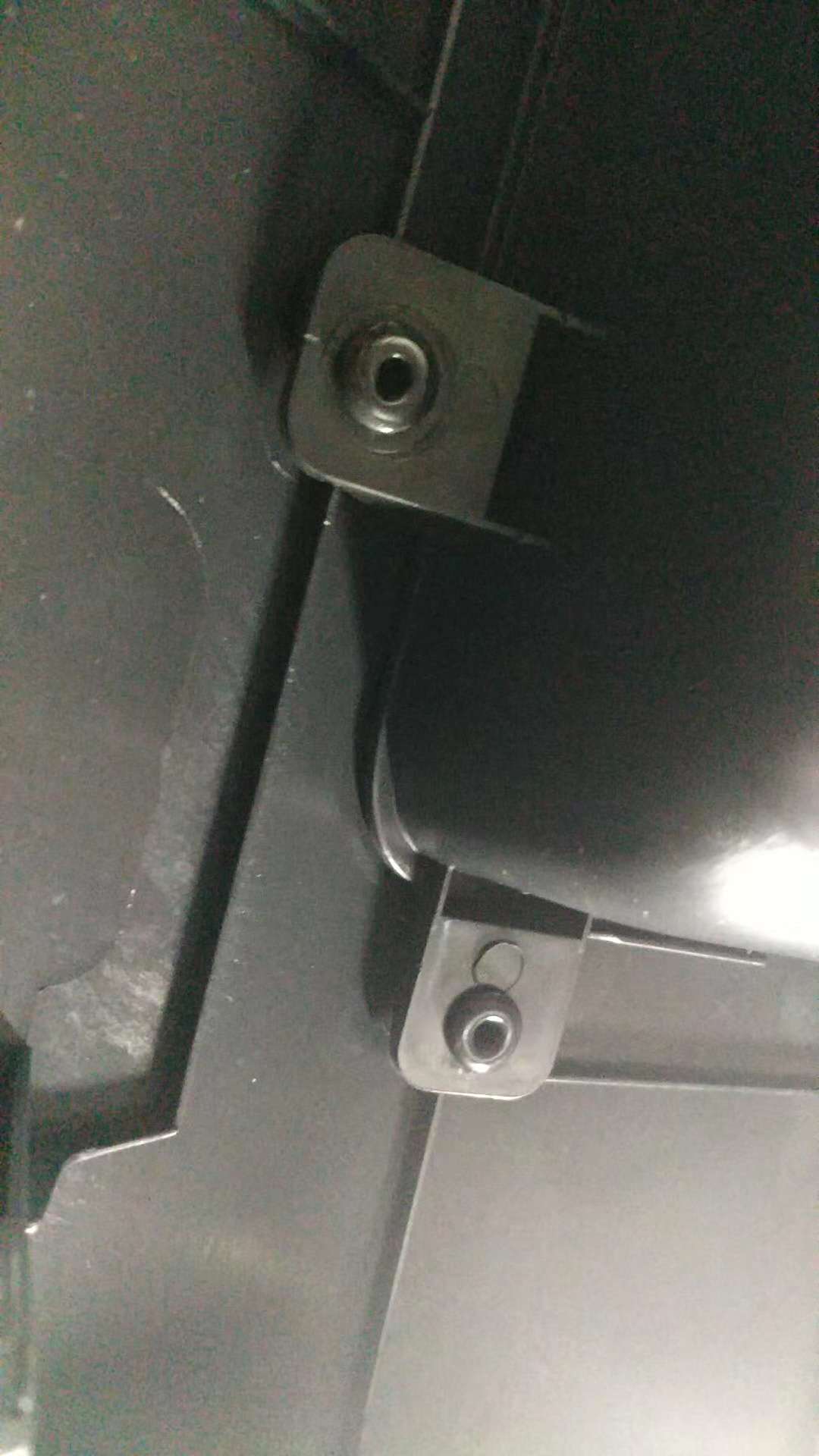 汽車門板熱鉚機(jī)-汽車門板熱鉚焊接機(jī)原理 汽車門板熱鉚機(jī)-汽車門板熱鉚焊機(jī)