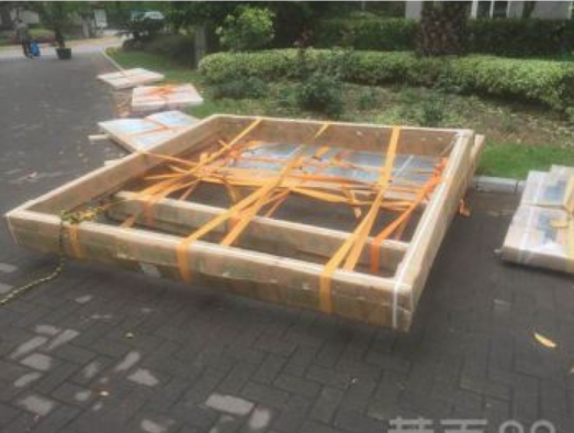 上海地區(qū)吊裝大理石上樓服務(wù)就選徽六大件家具吊裝公司 專業(yè)可靠 先作業(yè)后收費(fèi)