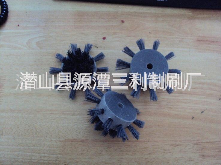 杜邦絲圓盤刷杜邦絲圓盤刷廠家杜邦絲圓盤刷供應(yīng)商杜邦絲圓盤刷批發(fā)杜邦絲圓盤刷直銷杜邦絲圓盤刷報價杜邦絲圓盤刷批發(fā)