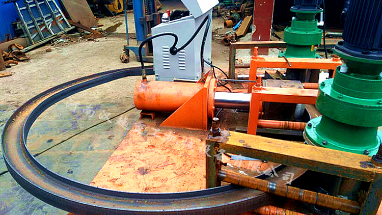 型鋼冷彎機(jī)廠家