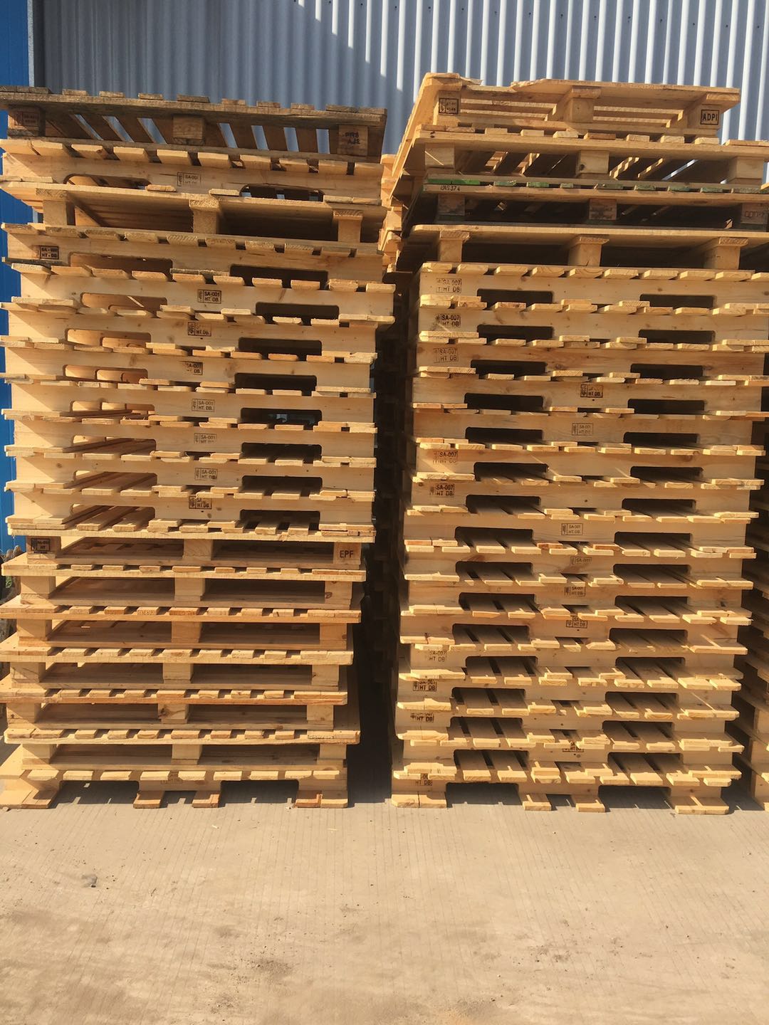 供應(yīng)湖州二手木托盤回收木托盤收購 湖州二手木托盤回收木托盤收購電話