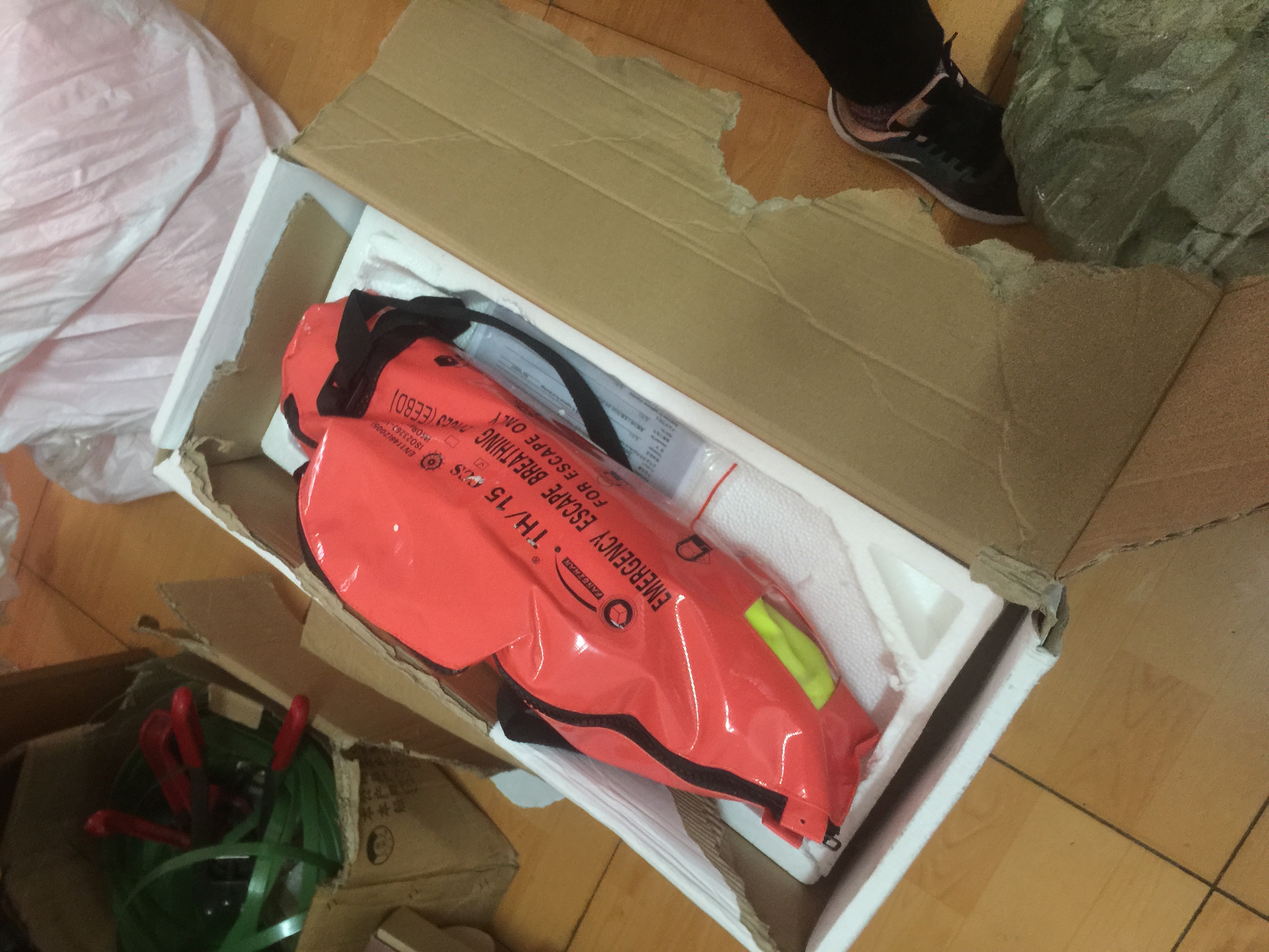 供應(yīng)船用THDF10-I型緊急逃生呼吸器裝置廠家