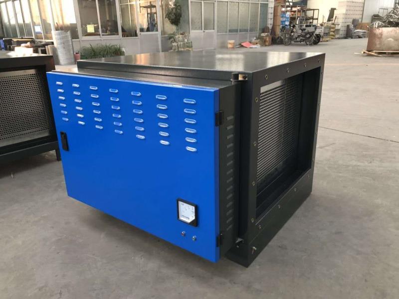 飯店油煙機(jī)清洗、清洗油煙凈化器、清洗油煙罩灶臺(tái)