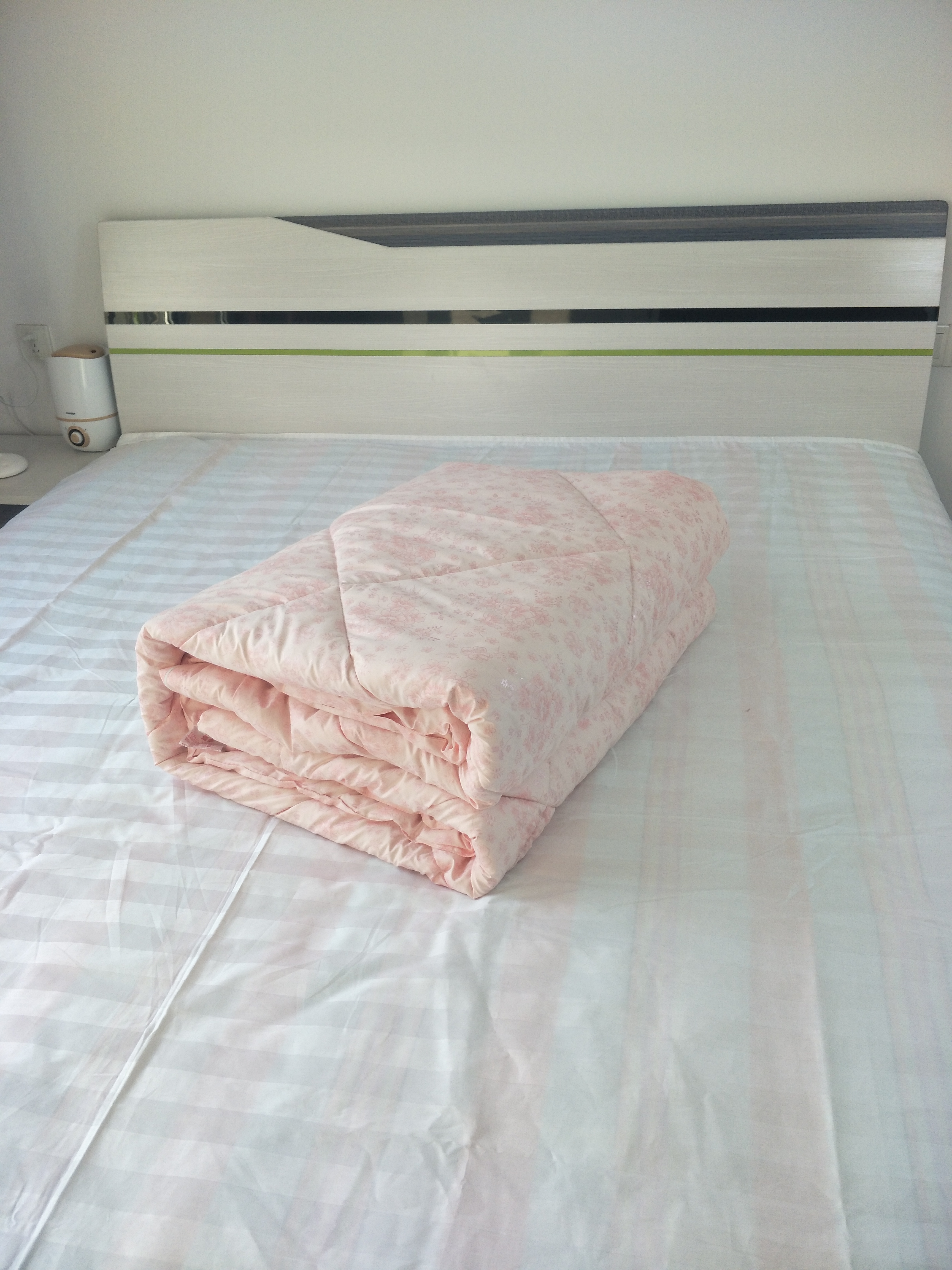 報(bào)價(jià)棉花被  出售棉花被 純棉花被 棉花被廠家直銷 布料是純棉花被 廠家直銷棉花被 優(yōu)質(zhì)棉花被 供應(yīng)棉花被 報(bào)價(jià)棉花被