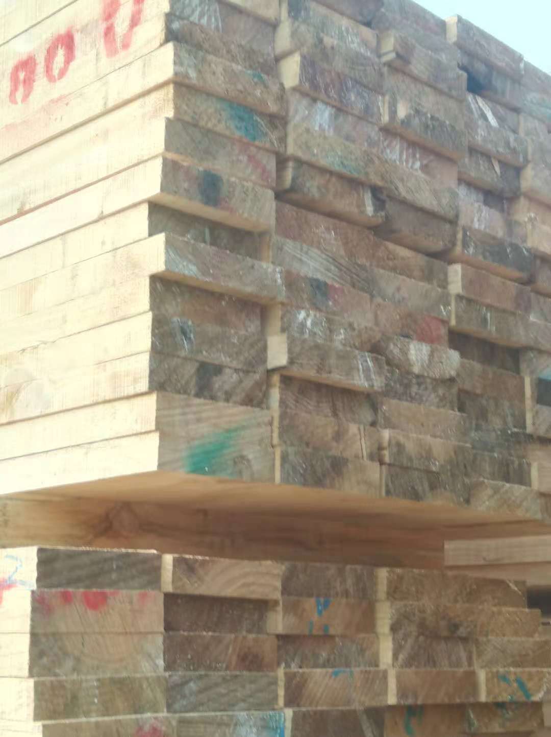 貴州建筑木方廠(chǎng)家-價(jià)格-供應(yīng)商
