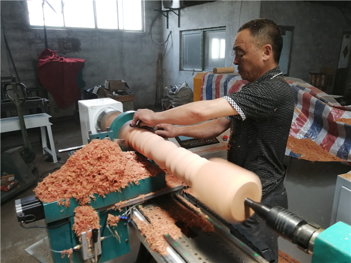 山東數(shù)控木工車床廠家