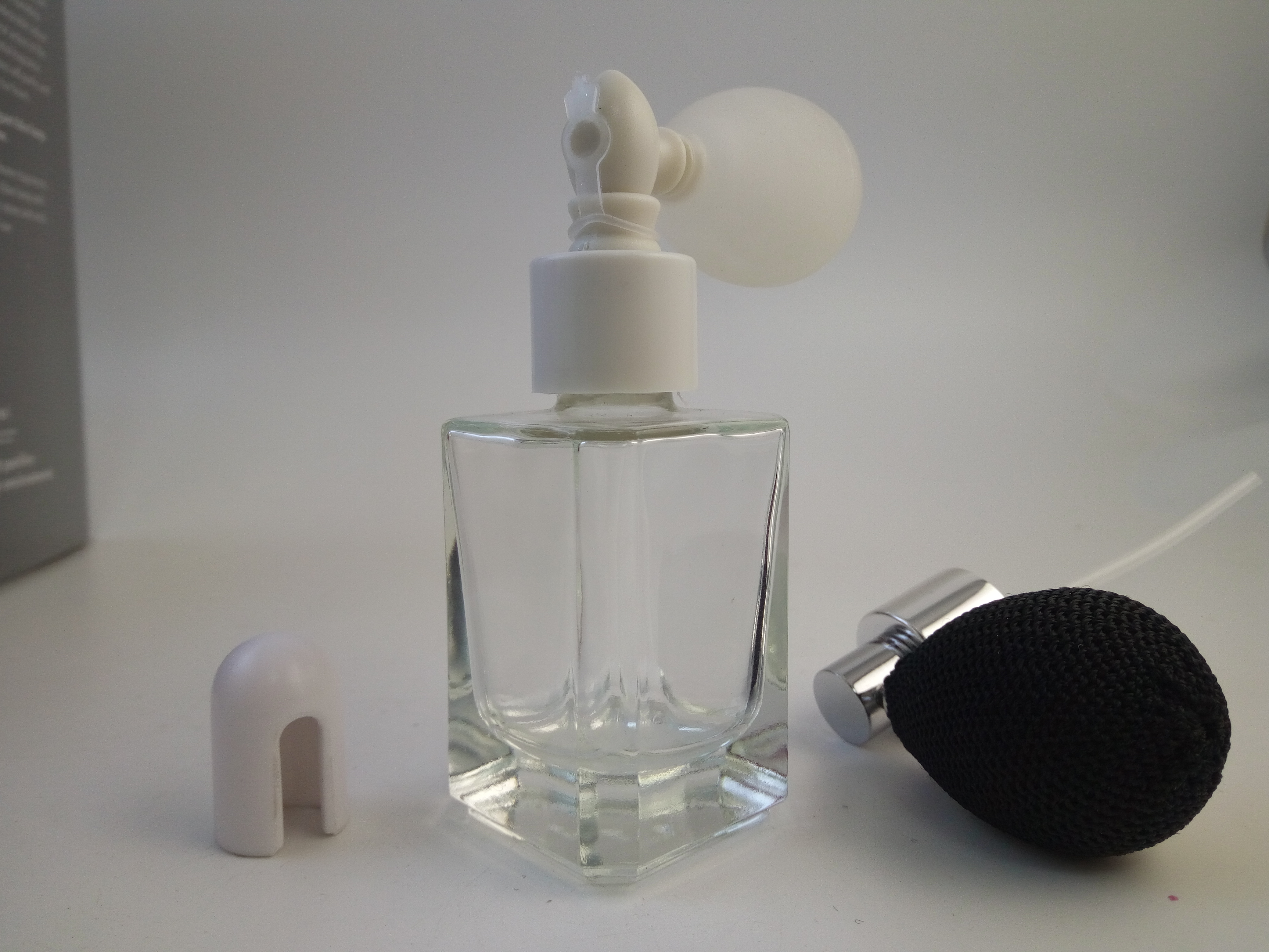 關(guān)于香  我們是認(rèn)真 主題香 關(guān)于香薰  我們是認(rèn)真 主題香 香水