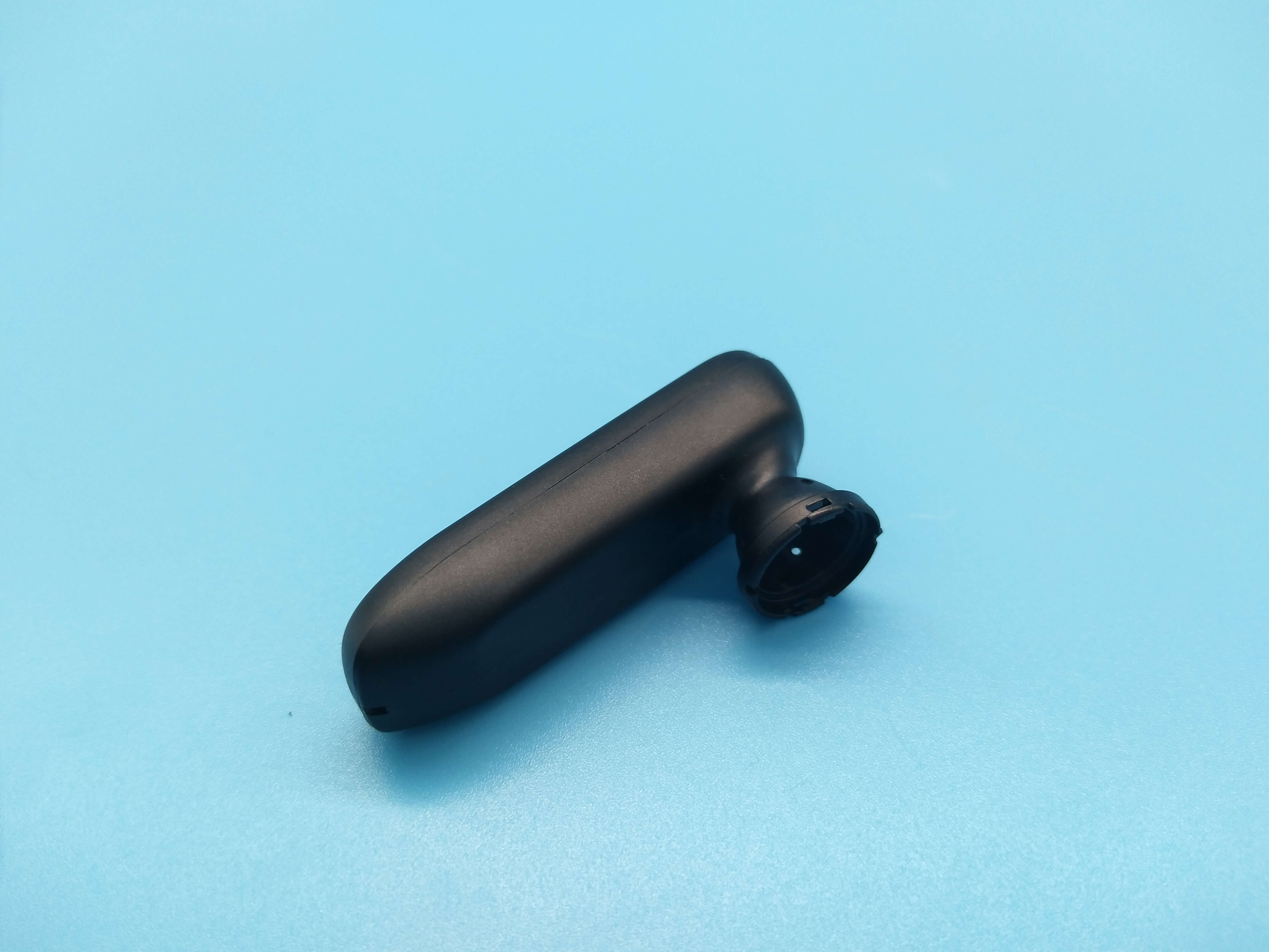 東莞振燁塑膠藍牙耳機外殼生產(chǎn)廠家