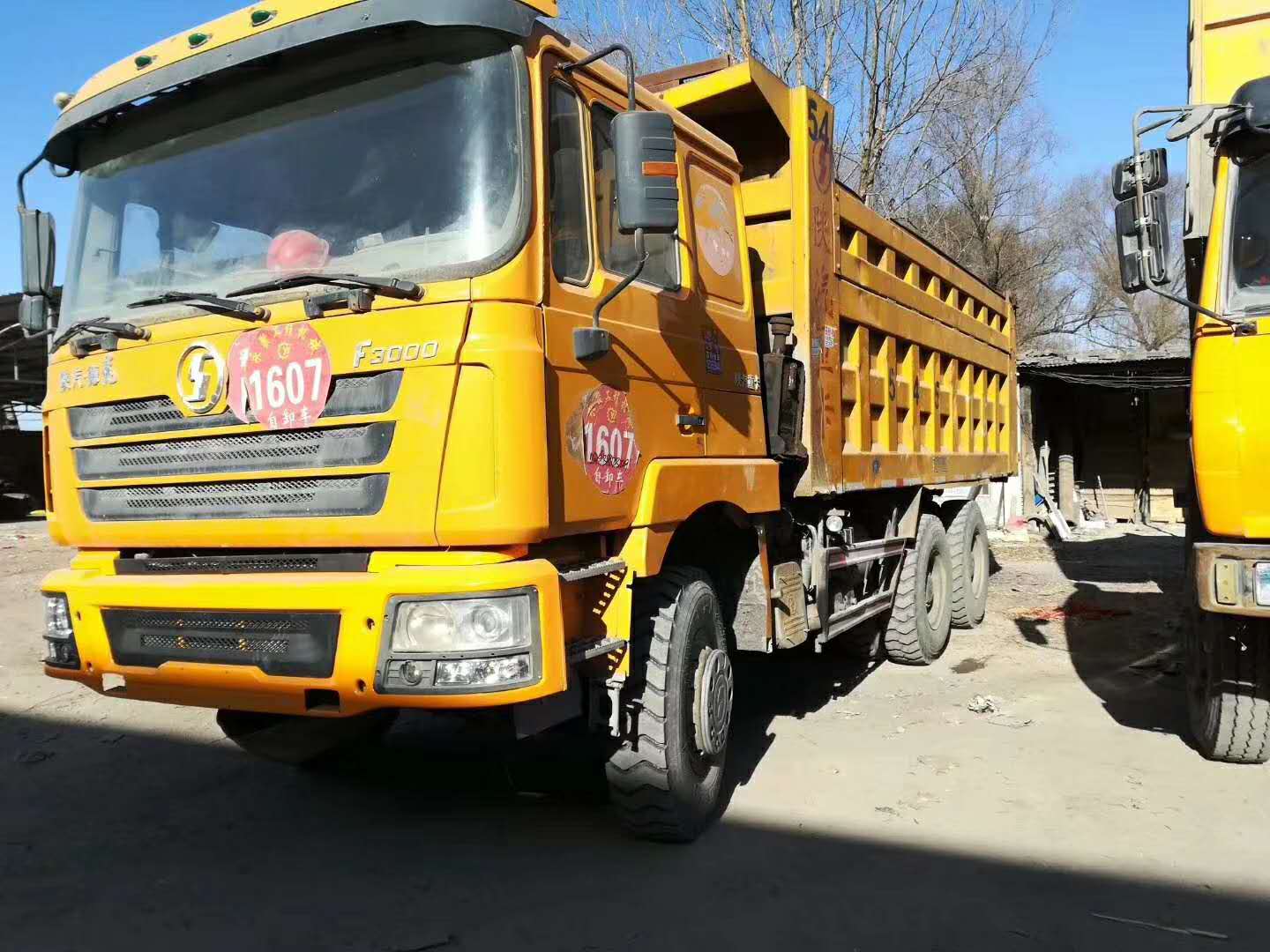 13年陜汽德龍二手后八輪出售