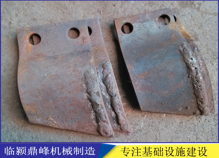 鼎峰機(jī)械設(shè)備鏈條開(kāi)溝機(jī)