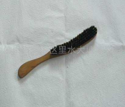 豬鬃雞比掃@供應(yīng)熱銷推薦環(huán)保木柄793豬鬃雞比掃-英德市豐盛制刷有限責(zé)任公司