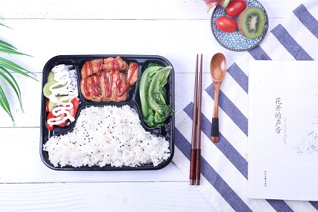 現(xiàn)在社會(huì)做什么賺錢|臻味可快餐加盟項(xiàng)目