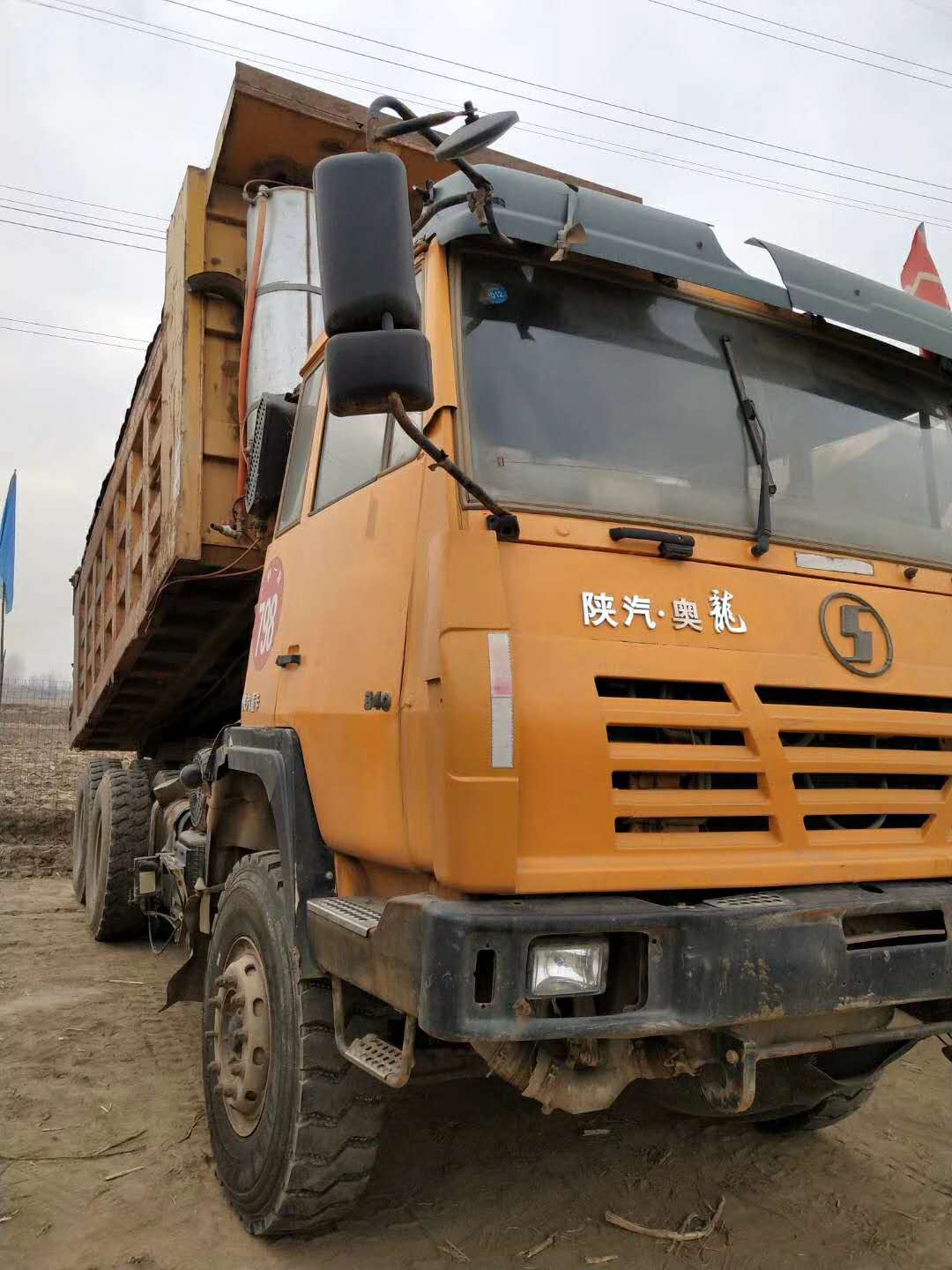 出售14年出廠的陜汽奧龍后八輪