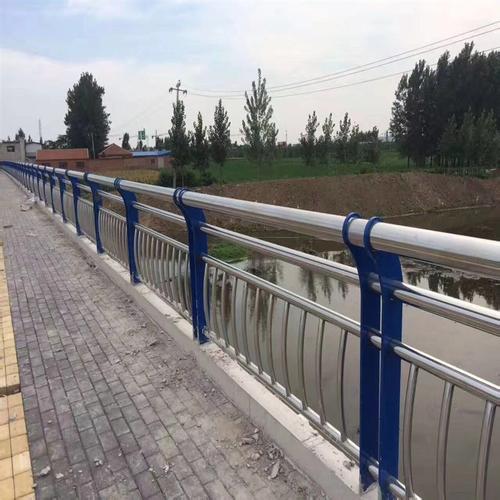 聊城市復合管護欄報價 聊城市復合管護欄批發(fā) 聊城市復合管護欄供應商