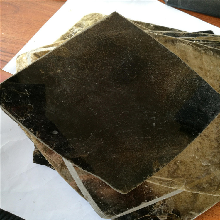 出售優(yōu)質(zhì)天然云母片 絕緣耐高溫材料 規(guī)格尺寸可加工定制