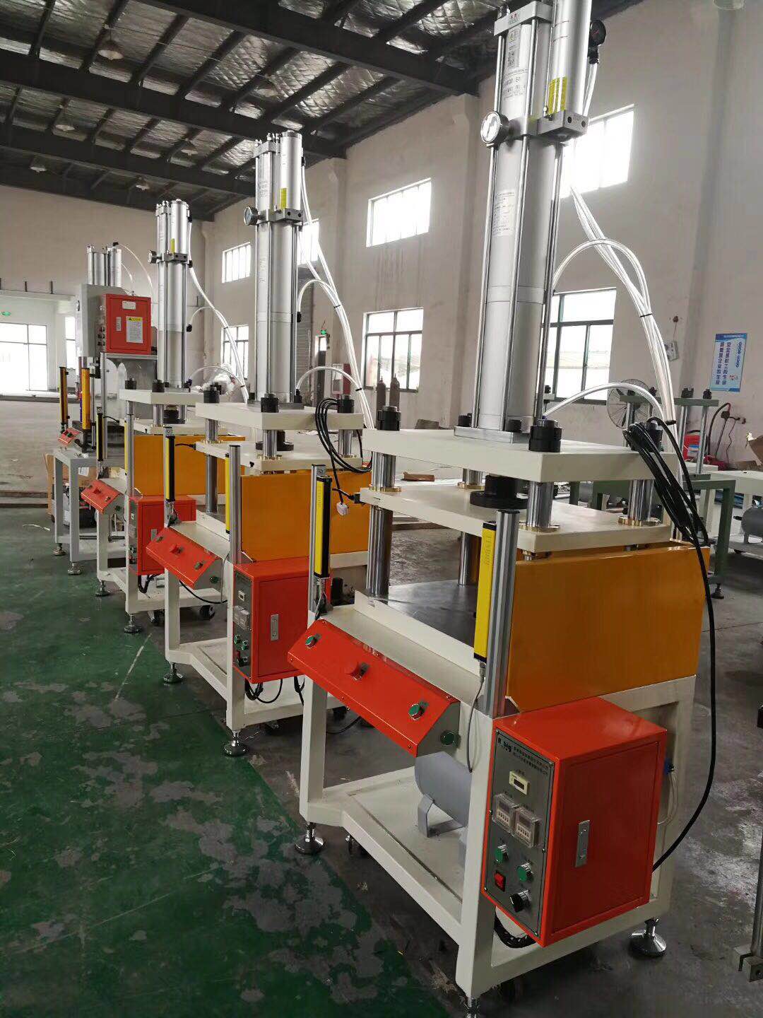供應24V安全光柵光幕廠家油壓機液壓機*