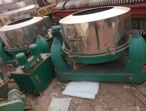 二手1250型平板離心機(jī) 二手平板刮刀離心機(jī)供應(yīng) 二手平板離心機(jī)供應(yīng)
