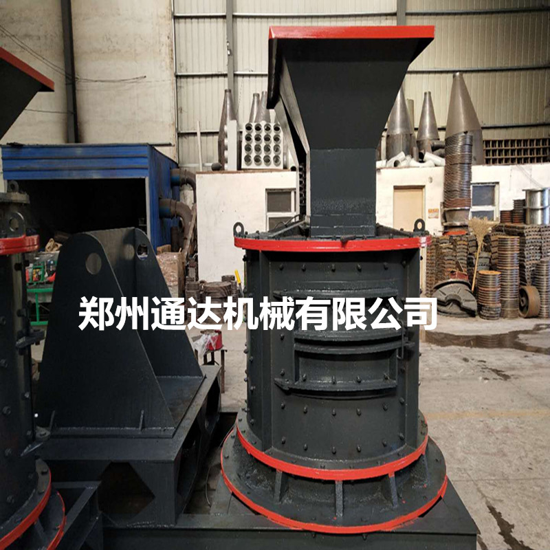 大型數(shù)控制砂機 廣東鵝卵石立軸制砂機 蒸養(yǎng)磚立式粉碎機 石英立軸細碎機