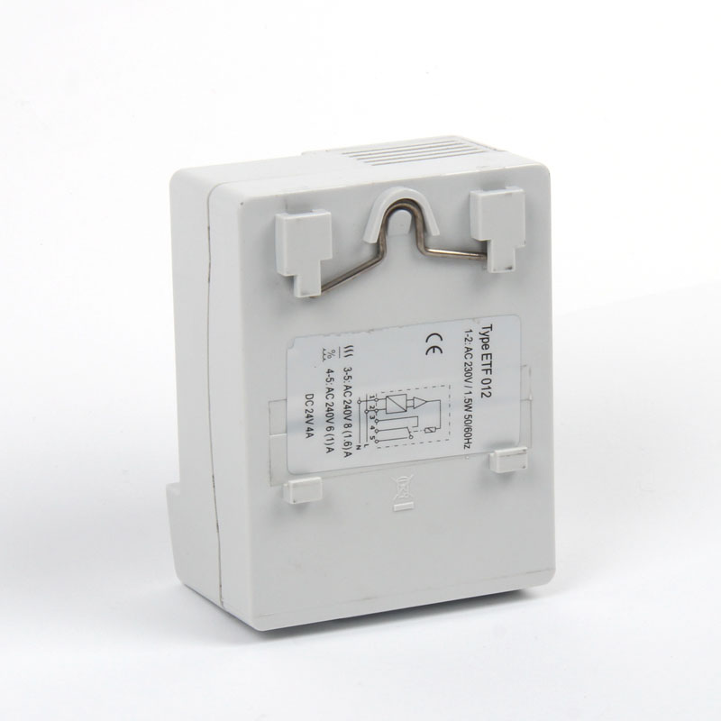 供應(yīng)電子式溫濕雙控溫控器/ETF012電子式溫控器/機(jī)柜適用