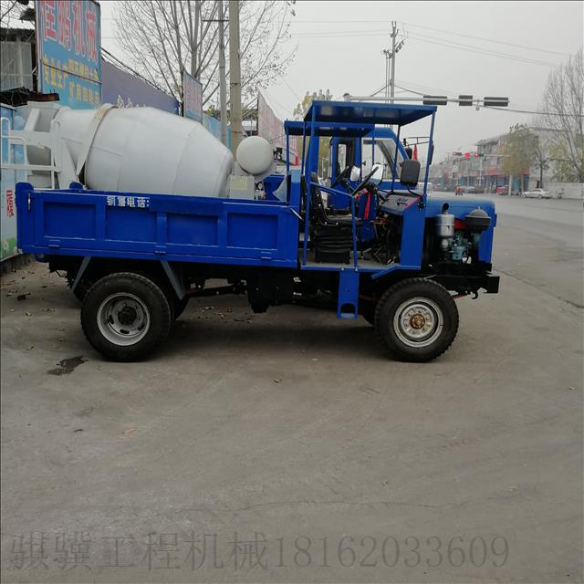廠家直銷(xiāo) 四不像混凝土攪拌罐拖拉機(jī) 四不像混凝土水泥攪拌拖拉機(jī)