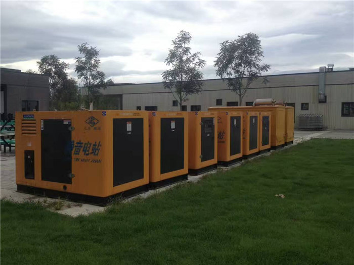 靜音發(fā)電車出租、懷柔進口靜音發(fā)電車出租公司價格、進口應急靜音發(fā)電機車出租報價