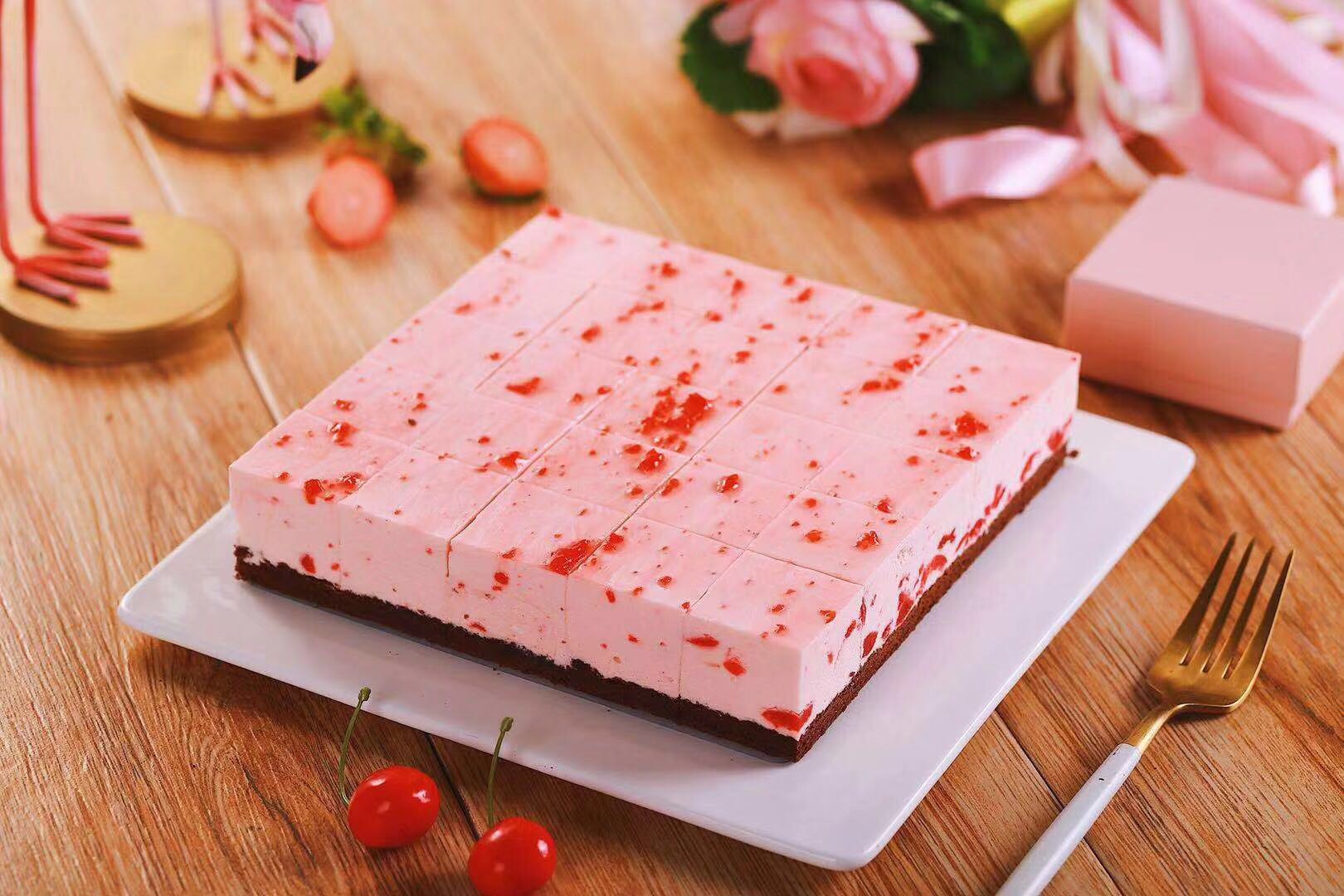 一級批發(fā)：西點甜品慕斯蛋糕點心