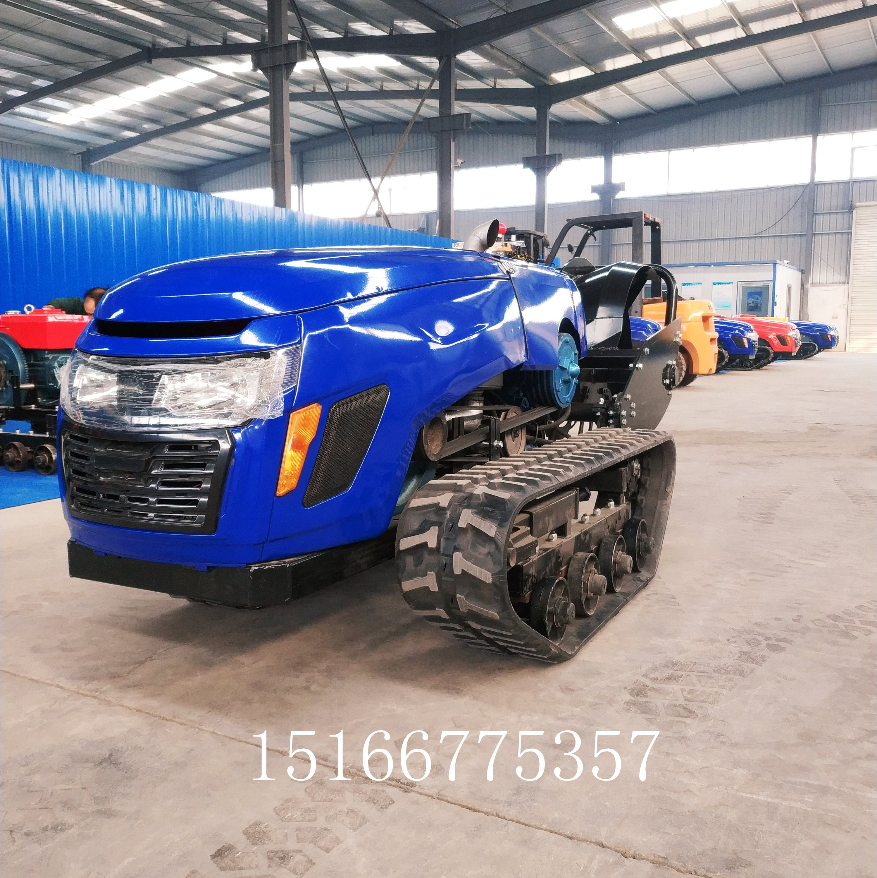 新款農(nóng)用遙控式微耕機(jī)覆帶式果園開溝機(jī)廠家