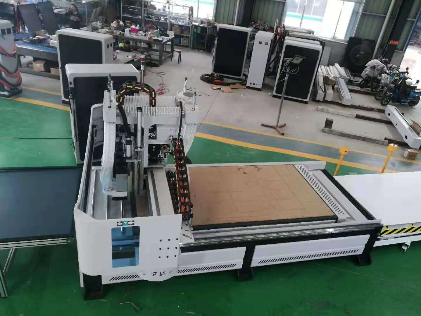 供應板式家具櫥柜衣柜下料設備*率出貨數(shù)控雙工序加排鉆開料機 木工雕刻機