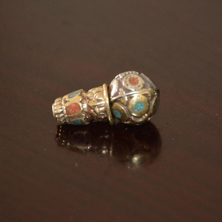 純銅天然綠松石紅寶手工佛頭，綠松石廠家，綠松石質(zhì)量，綠松石材料，綠松石搭配，綠松石直銷，綠松石價格，綠松石批發(fā)