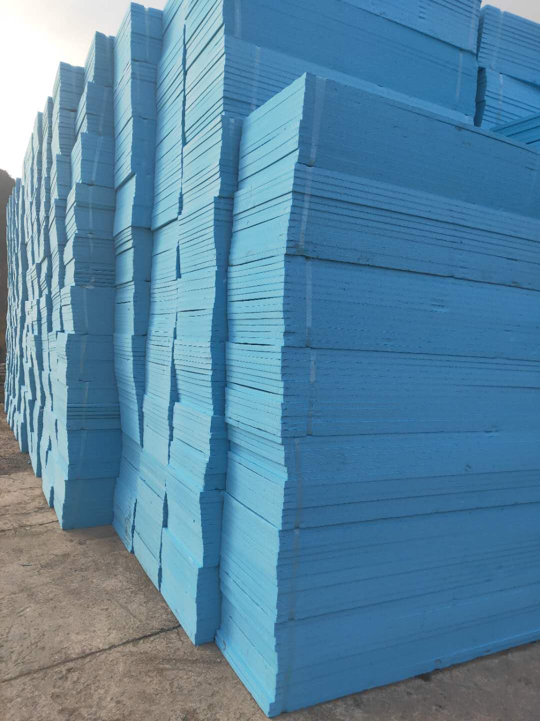 貴州XPS擠塑聚苯乙烯保溫板廠家電話，貴州XPS擠塑聚苯乙烯保溫板廠家，XPS擠塑聚苯乙烯保溫板生產(chǎn)商