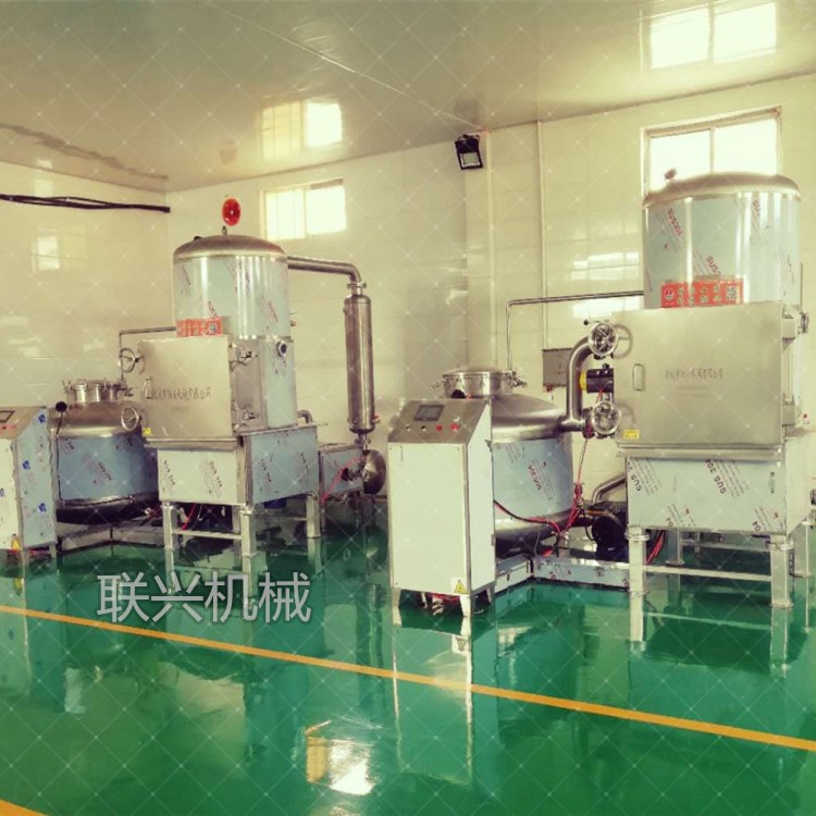 zk-100低溫真空油炸機  大型設(shè)備   低溫真空油炸機    秋葵脆真空低溫脫水設(shè)備 秋葵脆真空低溫脫水設(shè)備聯(lián)興品牌