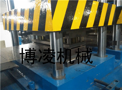 山東博凌超市貨架全自動(dòng)生產(chǎn)設(shè)備