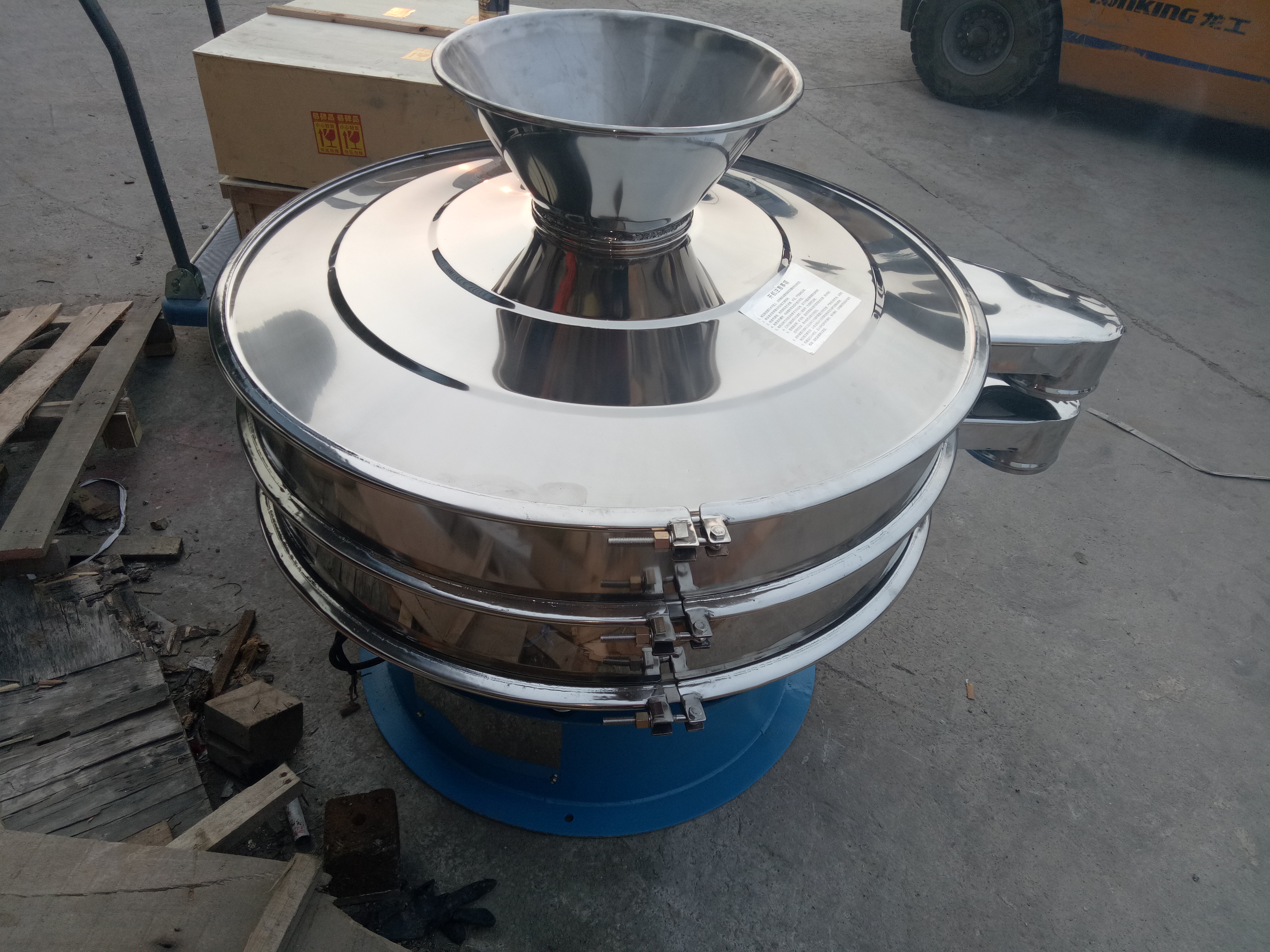 450漿料過濾機(jī)液體過濾設(shè)備 380V工業(yè)振動(dòng)篩機(jī) 新鄉(xiāng)專業(yè)篩機(jī)