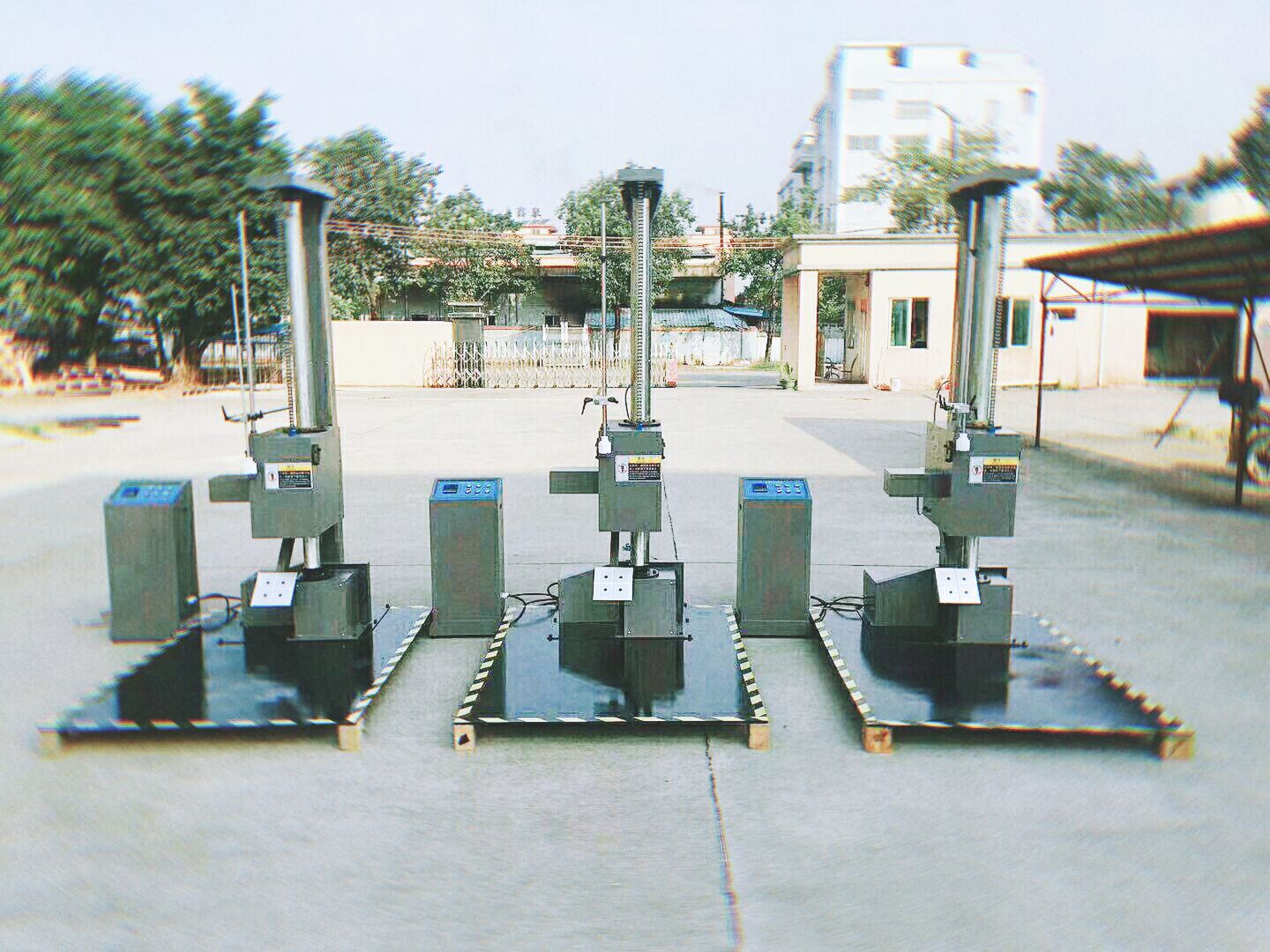 供應(yīng)跌落試驗(yàn)機(jī)，跌落試驗(yàn)臺(tái)，跌落試驗(yàn)臺(tái)，跌落機(jī) 單翼跌落試驗(yàn)機(jī)