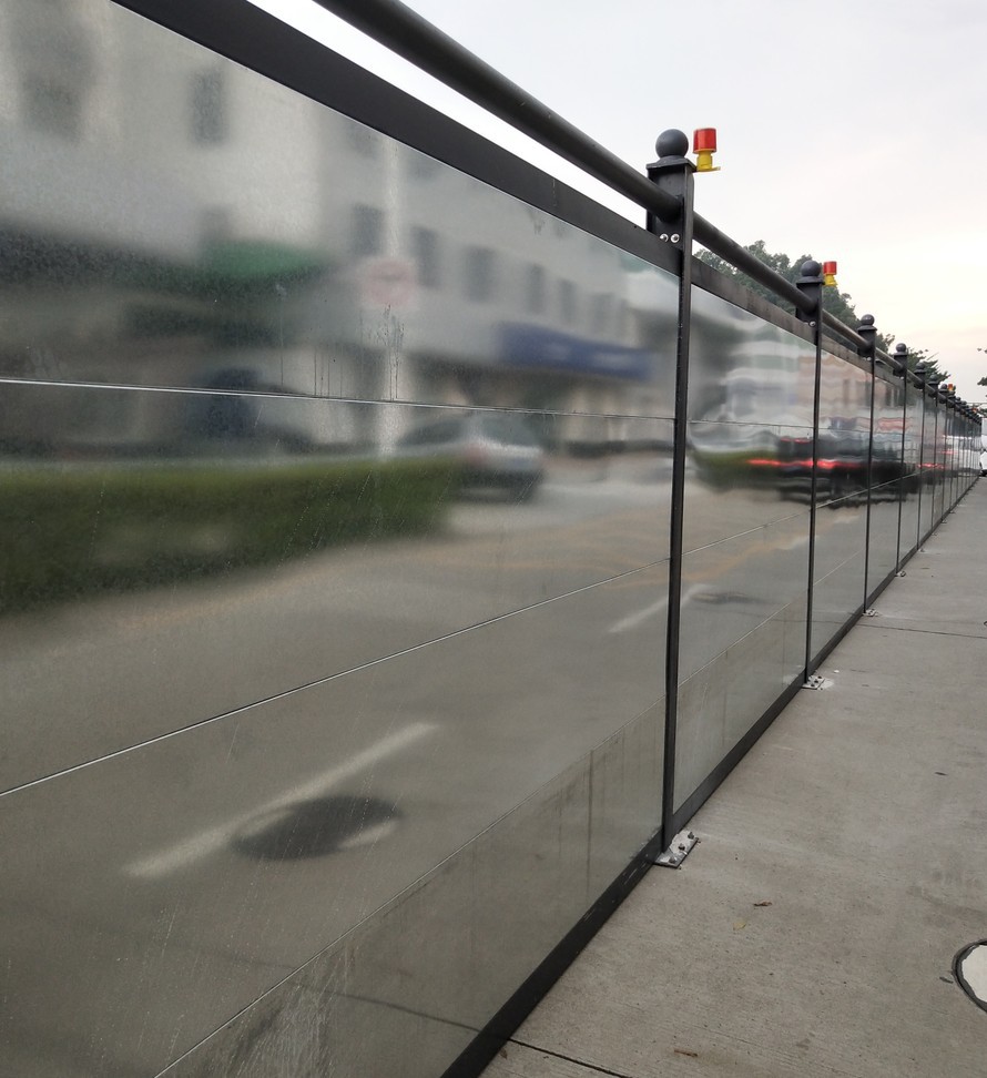 廠家供應(yīng)工地鋼板圍擋  A類 C類工字鋼圍擋 烤漆工藝圍蔽板