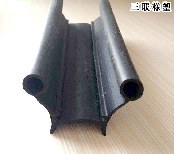 廠家供應(yīng)冷庫門密封條  冷庫門密封條的作用